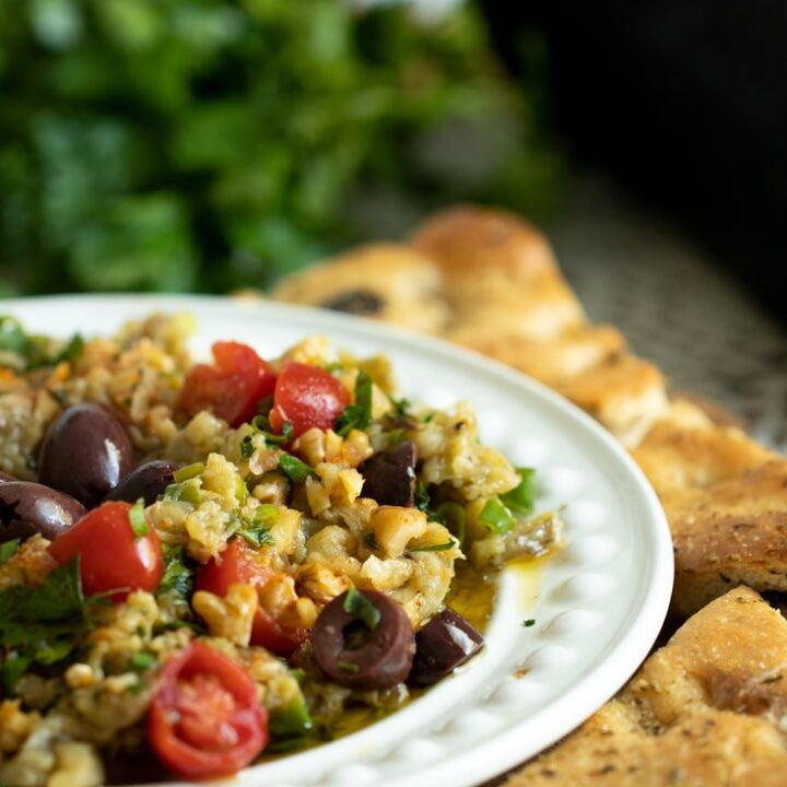  Melitzanosalata (Greek Eggplant Dip)